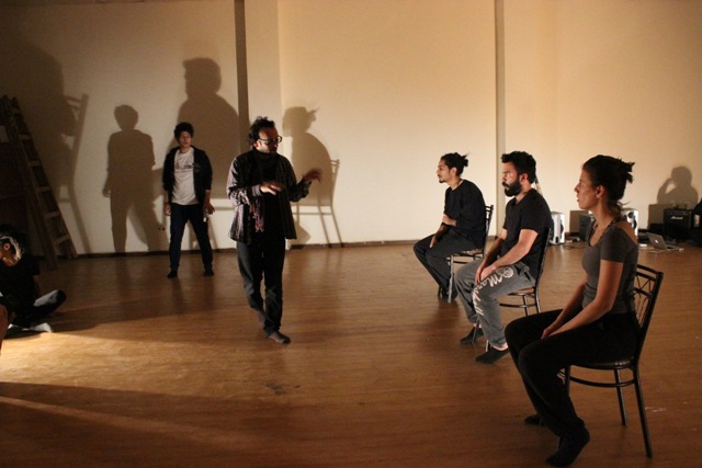 الجامعة الأردنية – قسم الفنون المسرحية يقيم ورشة عمل بمشاركة المجتمع المحلي 