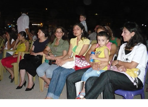 عروض وفعاليات اليوم الرابع لمهرجان الفينيق المسرحي الأول طرطوس 2009 