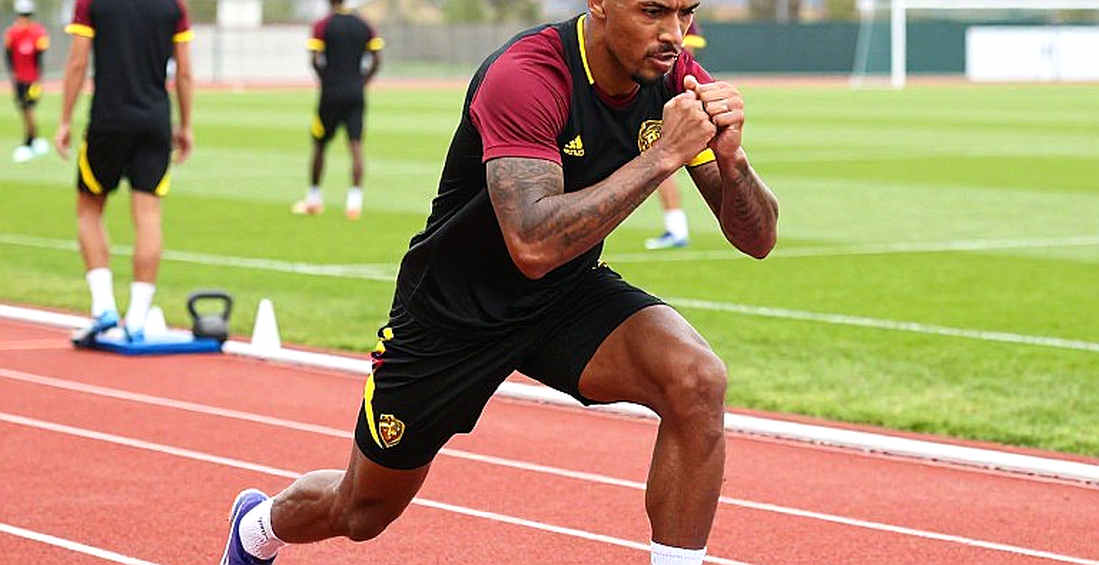 Paulinho, Barcelona and a 40 Million Euro Release Clause: Notes on Verifying a Transfer Paulinho, Barcelona and a 40 Million Euro Release Clause: Notes on Verifying a Transfer