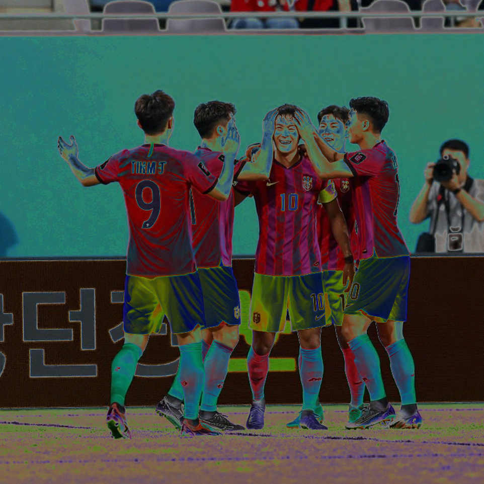Dinh Bac and the Captain's Armband: Reading Vietnam's 1-0 Win Through the Lens of Transition Play Dinh Bac and the Captain's Armband: Reading Vietnam's 1-0 Win Through the Lens of Transition Play
