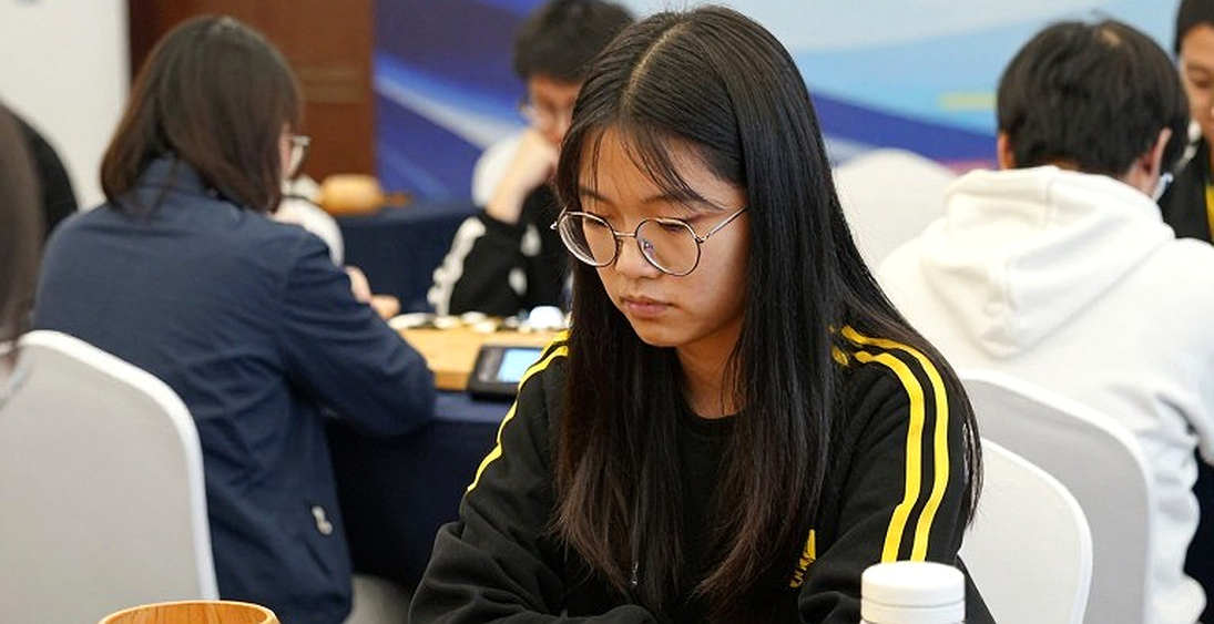 Savitha từ chối hòa, chọn hỗn loạn để cứu Ấn Độ trong trận cầu nảy lửa vòng áp chót gặp Trung Quốc