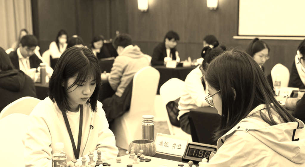 Bodhana Sivanandan 11 tuổi ghi 6/7 và đạt hiệu suất 2504 tại Olympiad Samarkand 2026: 3.Bc4 có thực sự đánh bại được Sicilian?