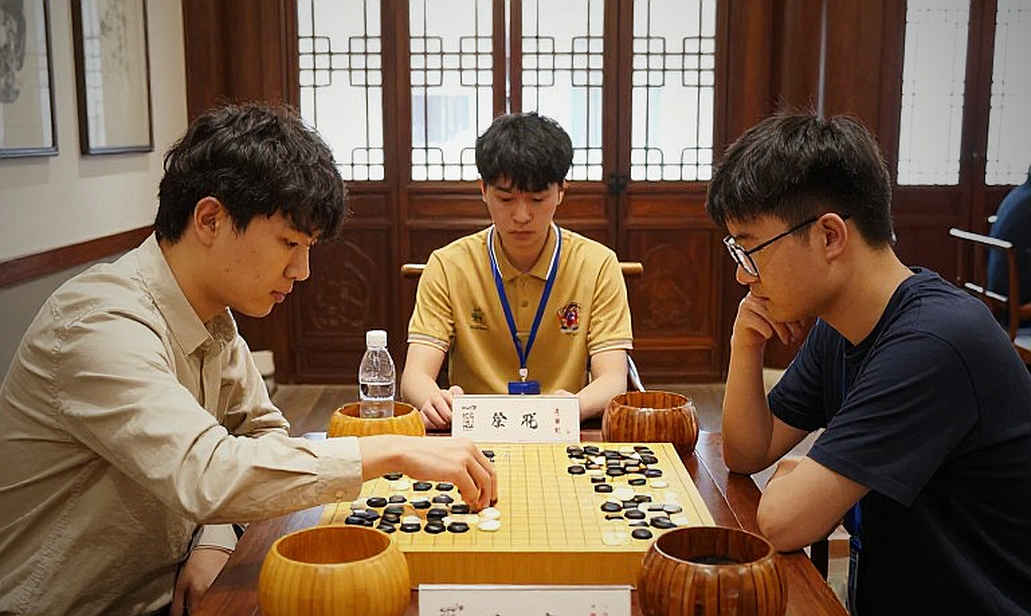 ChessBase Magazine số 225: Bóc tách 'Third Season Highlights' và cách một tạp chí tự quảng bá