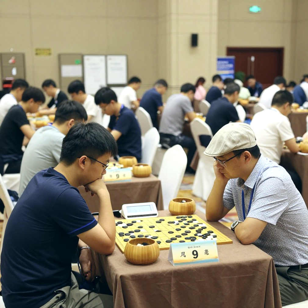 Samarkand, the Olympiad and the ChessBase #225 Catalogue: When the Headline Outruns the Story Samarkand, the Olympiad and the ChessBase #225 Catalogue: When the Headline Outruns the Story