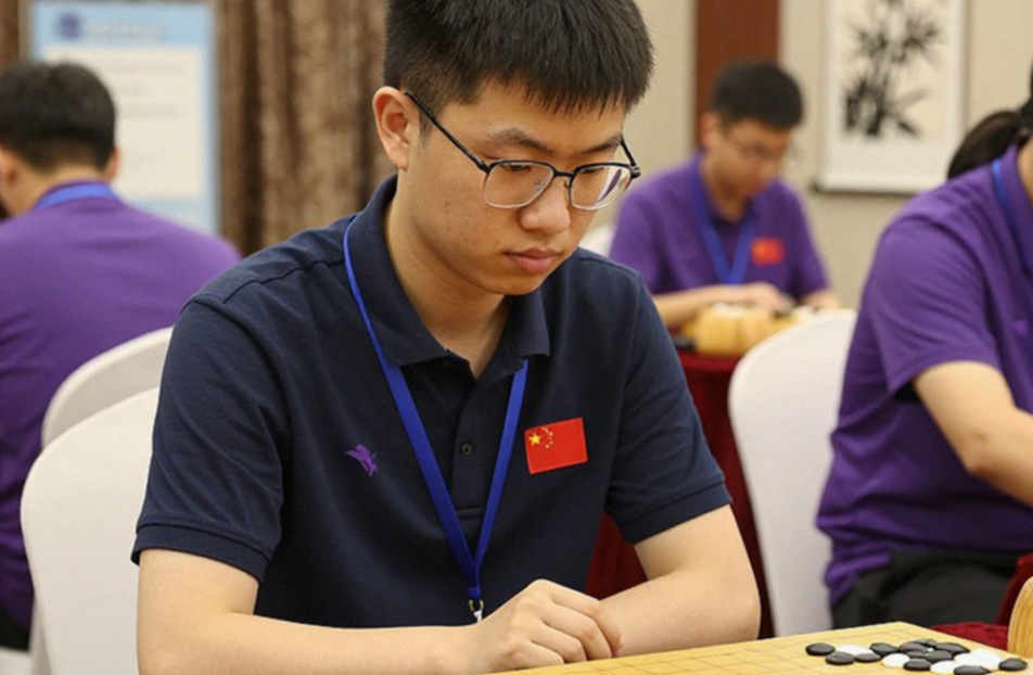 Ba năm sau khi Carlsen rời ngai: khoảng trống dữ liệu đang vẽ lại cờ vua đỉnh cao
