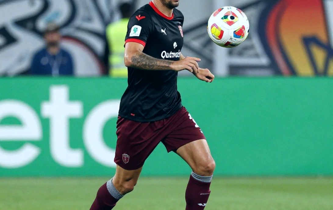 Milan trở lại Milanello trước chuyến làm khách Lazio: Matteo Gabbia là dấu hỏi duy nhất chưa được gỡ
