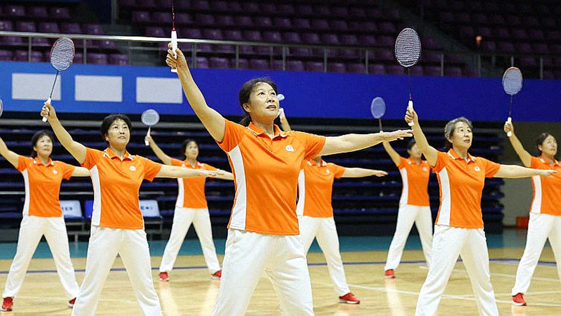 Cậu bé 13 tuổi cao 2m10 giữa sân chơi người lớn: Qatar đặt cược cả chu kỳ Olympic vào một chủ công chưa từng thấy ở bóng chuyền châu Á