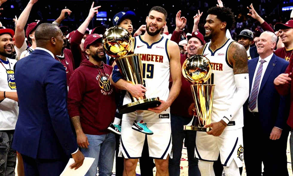Jon Scheyer và Duke: Lời hứa giữa lúc NBA gõ cửa, và bài toán chưa có đáp án