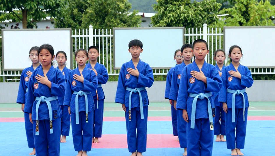 HCV poomsae đôi hỗn hợp U50 tại Chuncheon 2026: Đổi người, giữ nhịp, và khoảng lặng sau tấm huy chương vàng HCV poomsae đôi hỗn hợp U50 tại Chuncheon 2026: Đổi người, giữ nhịp, và khoảng lặng sau tấm huy chương vàng