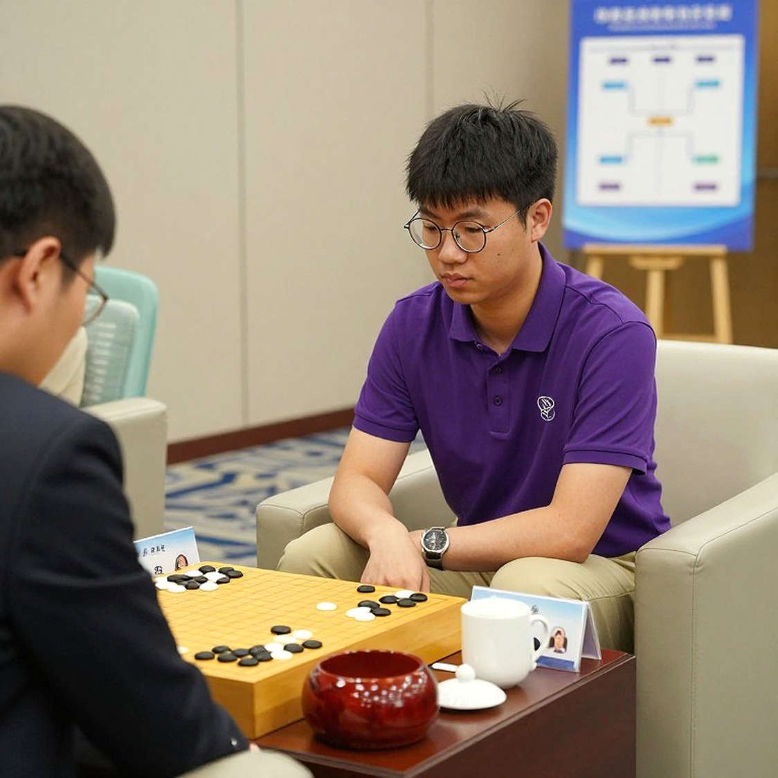Musk chê cờ vua 'quá đơn giản' – Chess.com đáp trả: AI có thể thắng, nhưng con người vẫn cần hình học