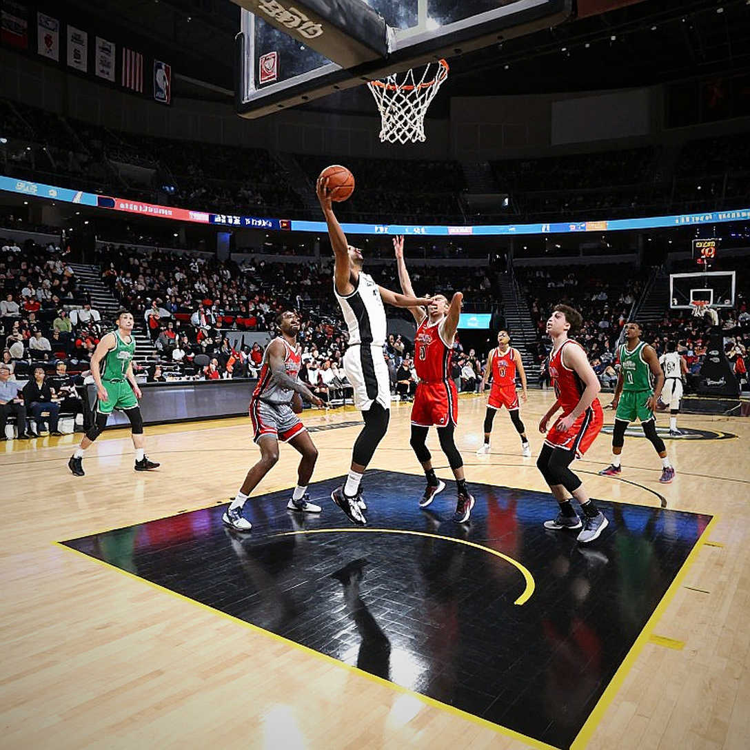 Hai tuần ở Thổ Nhĩ Kỳ: Rafael Stone và cách Houston Rockets xây dựng niềm tin quanh Alperen Sengun
