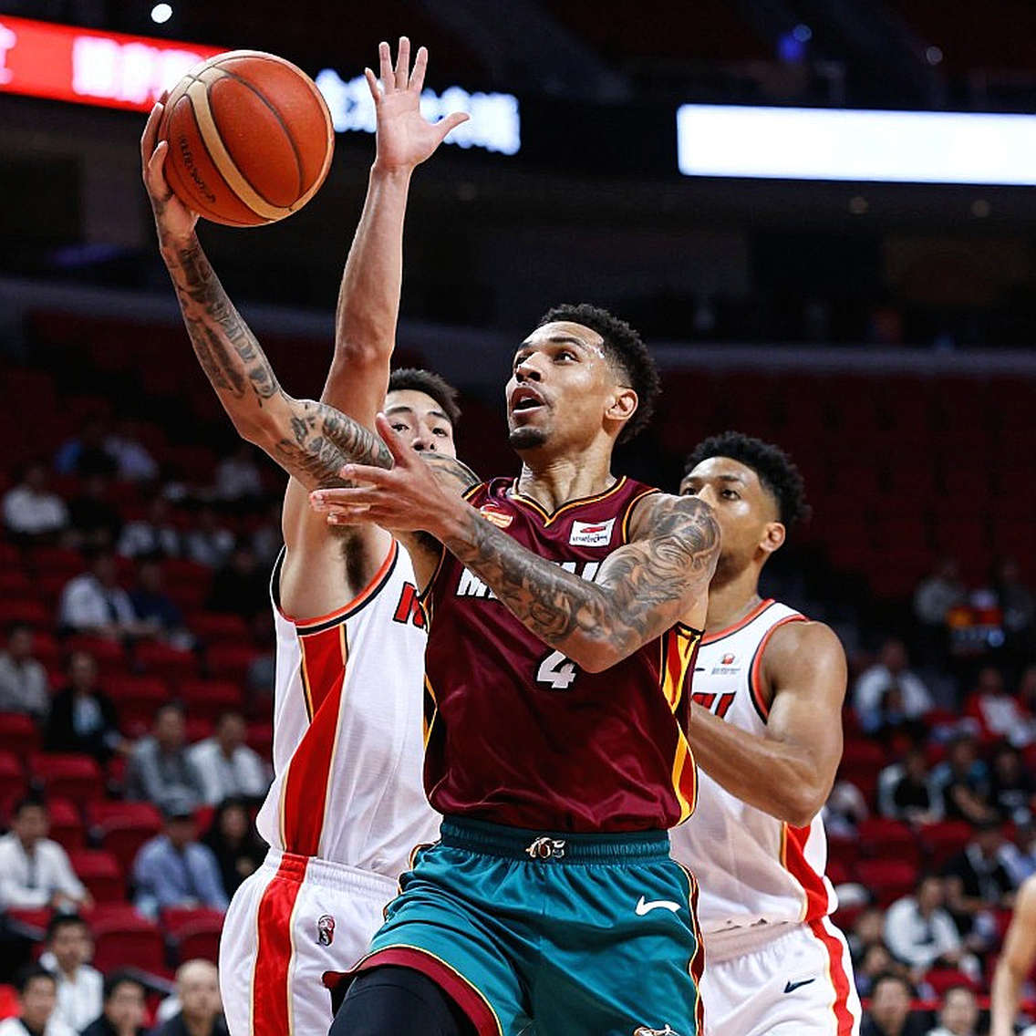 Karşıyaka gỡ án phạt chuyển nhượng FIBA: bốn hồ sơ nợ khép lại, bài toán dòng tiền vẫn mở