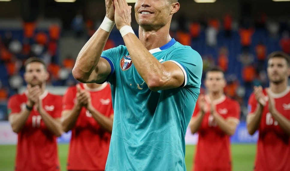 Lời mời gọi từ Thái Lan: Kahl - Tấm thẻ đỏ cho hàng thủ ĐT Thái Lan? Phân tích rủi ro và cơ hội tuyển mộ cầu thủ Thụy Điển