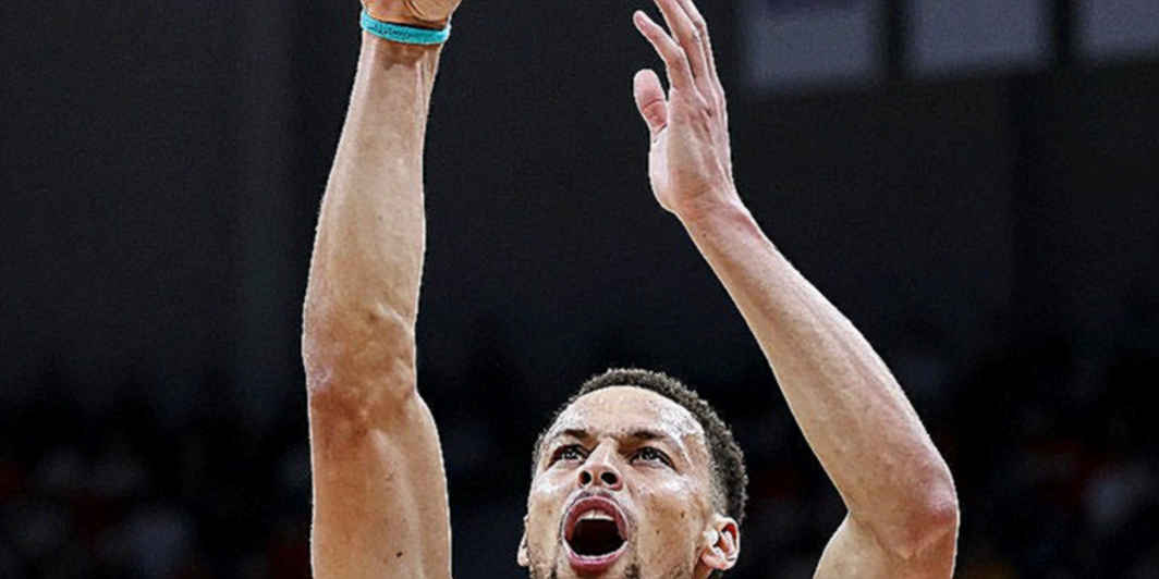 Los Angeles Clippers bác bỏ phán quyết của NBA, từ chối 5 pick đầu tiên và phạt 30 triệu USD