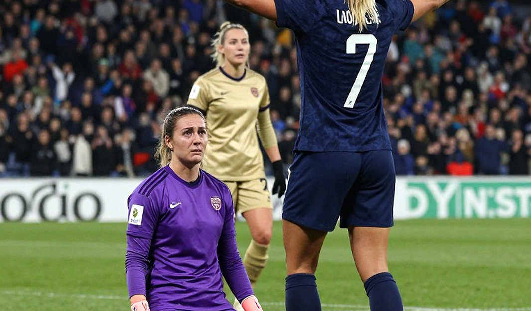 V-League 2026-2027 khai màn: Thẻ đỏ, VAR và chiến thắng của Thể Công trước Đồng Nai mới lên hạng V-League 2026-2027 khai màn: Thẻ đỏ, VAR và chiến thắng của Thể Công trước Đồng Nai mới lên hạng