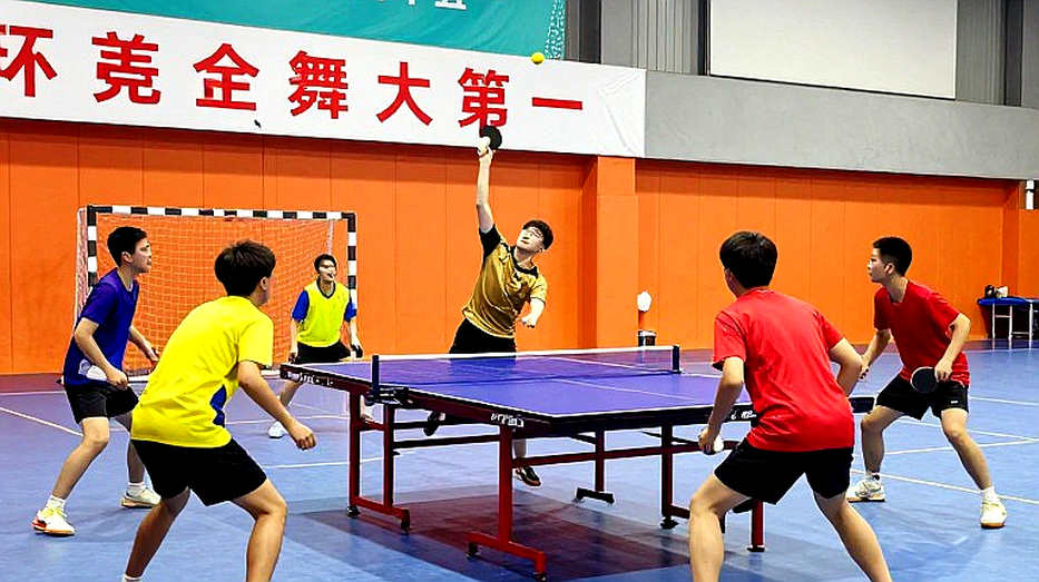 Braintree Table Tennis League: Những Con Số Phía Sau Cuộc Đua Thăng Hạng