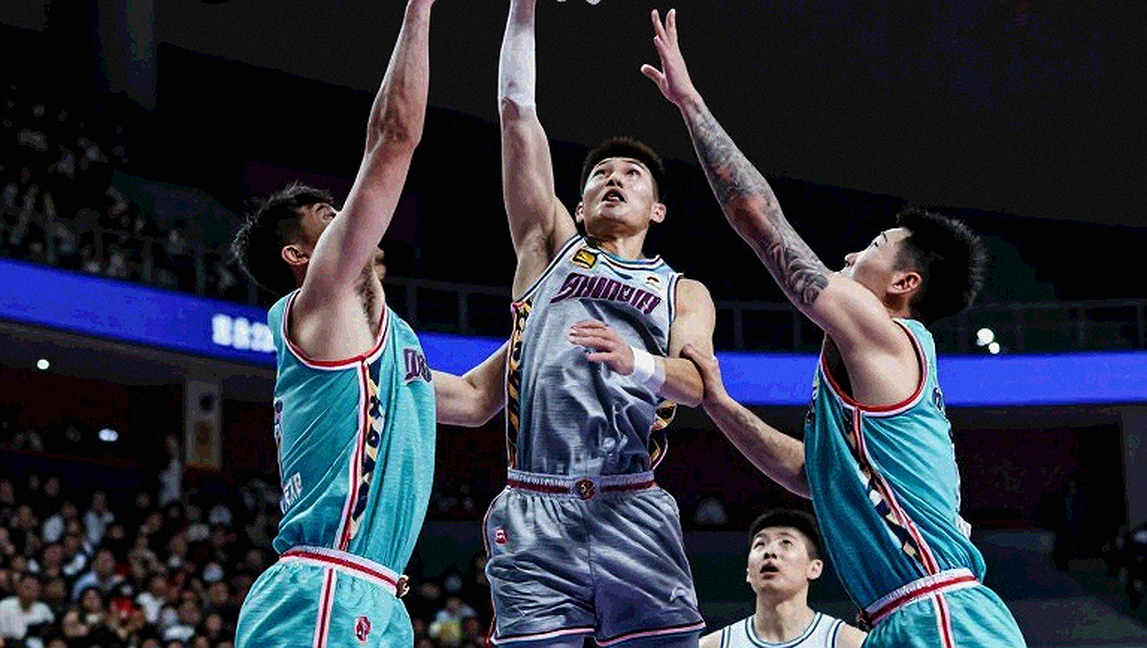 Panathinaikos thắng PAOK ở giải đấu chuẩn bị: Cedi Osman ghi 16 điểm nhưng chưa đủ để tạo nên bất ngờ tại OAKA Panathinaikos thắng PAOK ở giải đấu chuẩn bị: Cedi Osman ghi 16 điểm nhưng chưa đủ để tạo nên bất ngờ tại OAKA